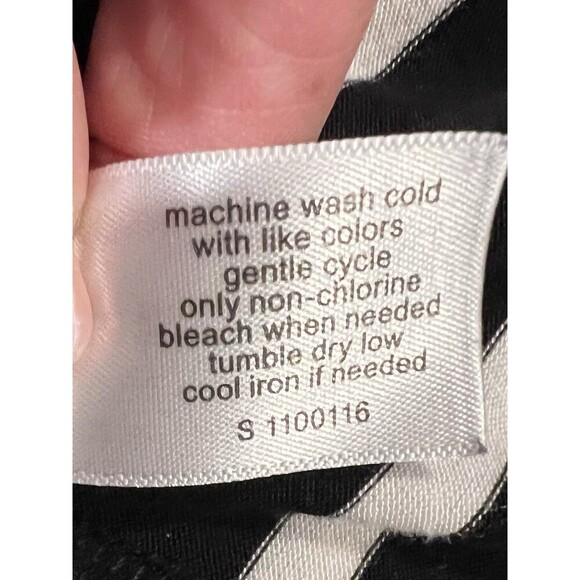 Lane Bryant black-and-white striped cardigan Size 18/20 - Picture 7 of 7